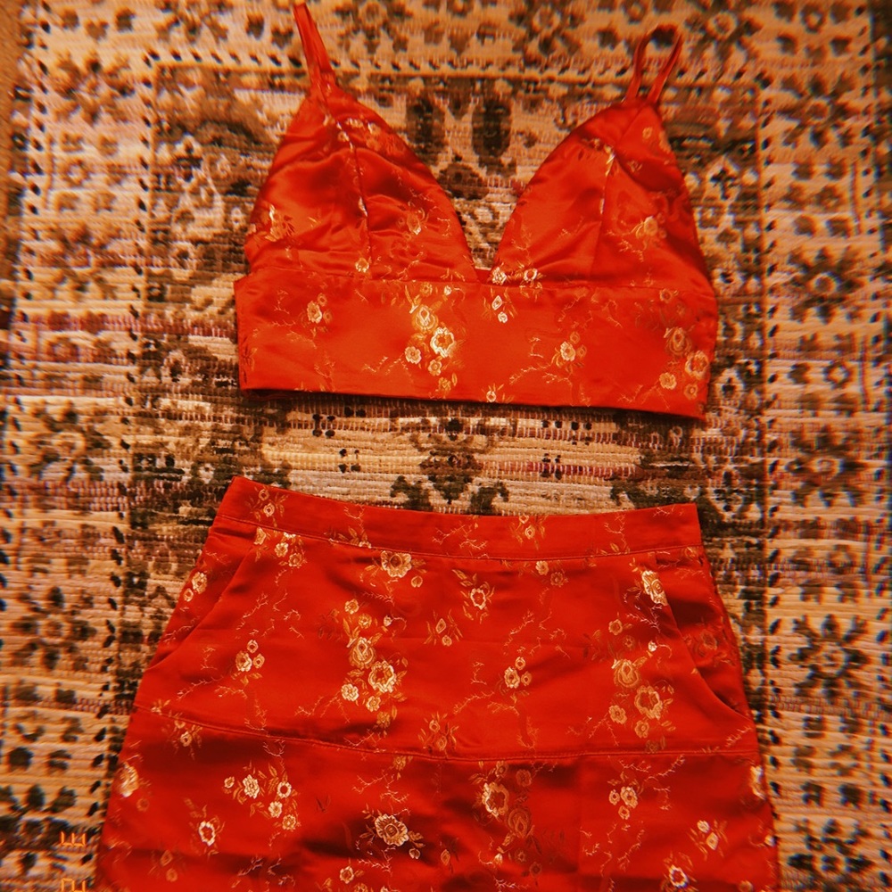 I Am GIA inspired two piece set